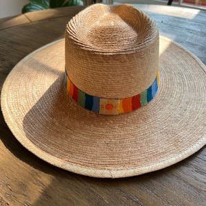 Sunshine Tienda straw hat with striped cotton band